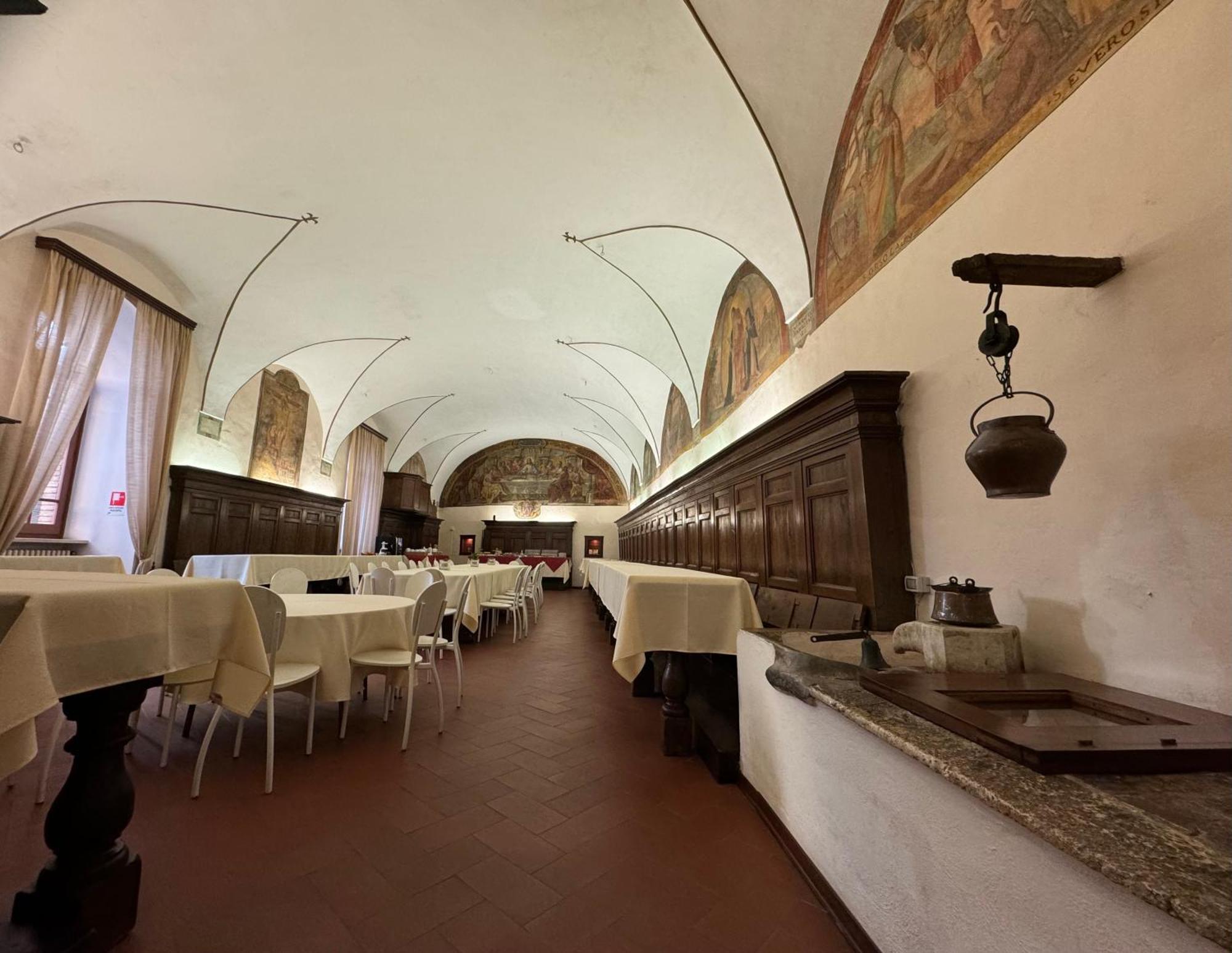 Monastero Ss. Annunziata Hotel Todi Eksteriør billede The refectory